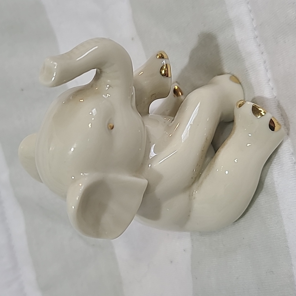 Lenox Elephant Sitting Trunk Raised Up
